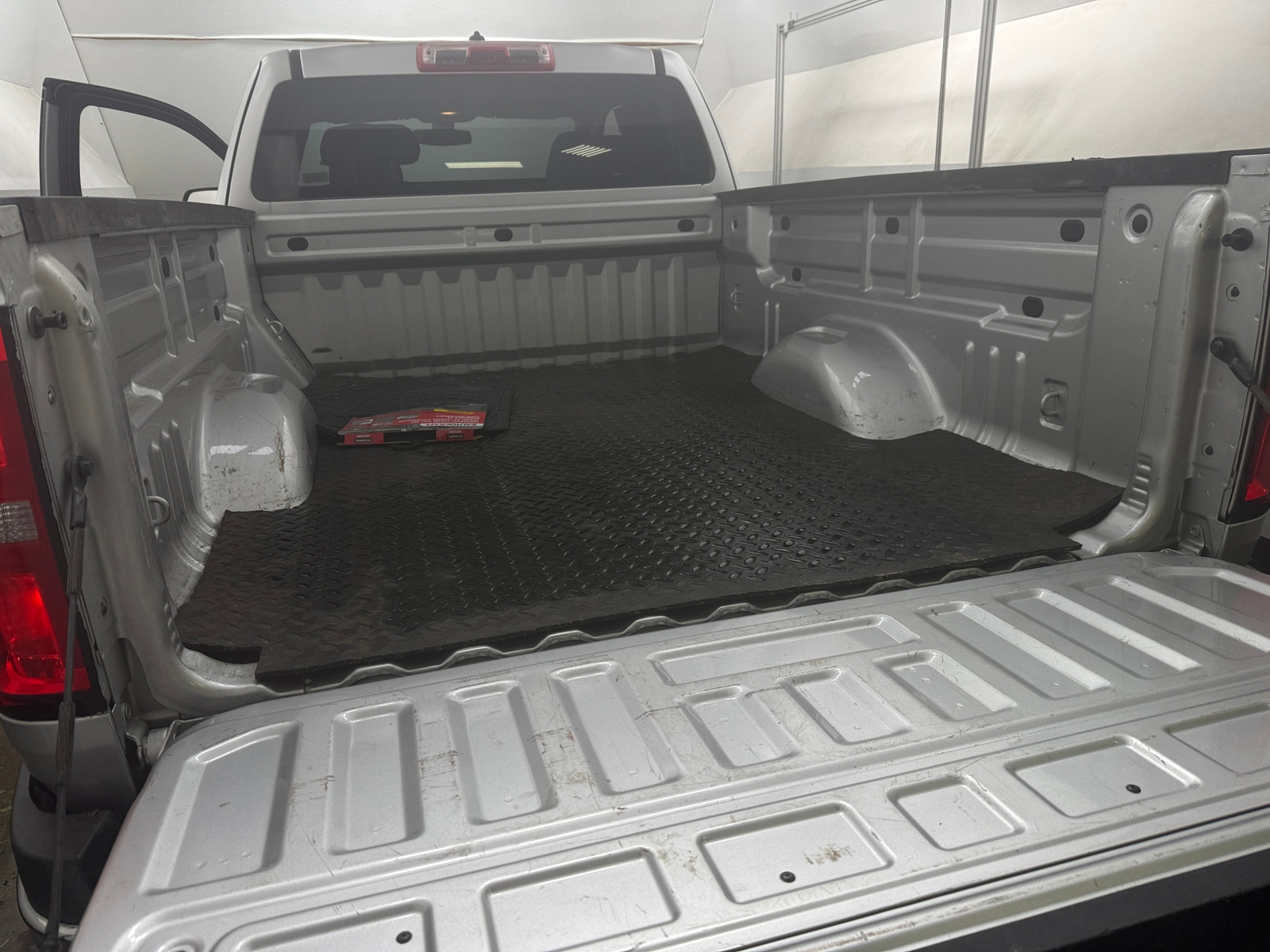 Thumbnail: 2019 Chevrolet Colorado - 6