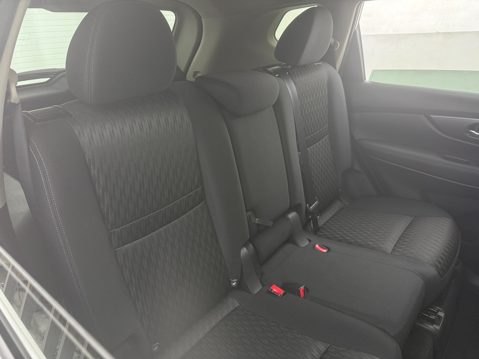 Thumbnail: 2017 Nissan Rogue - 6