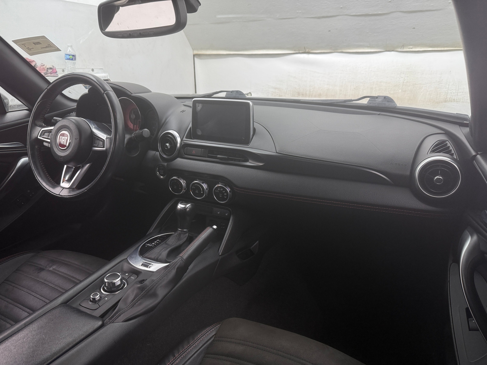 Thumbnail: 2017 Fiat 124 Spider - 2