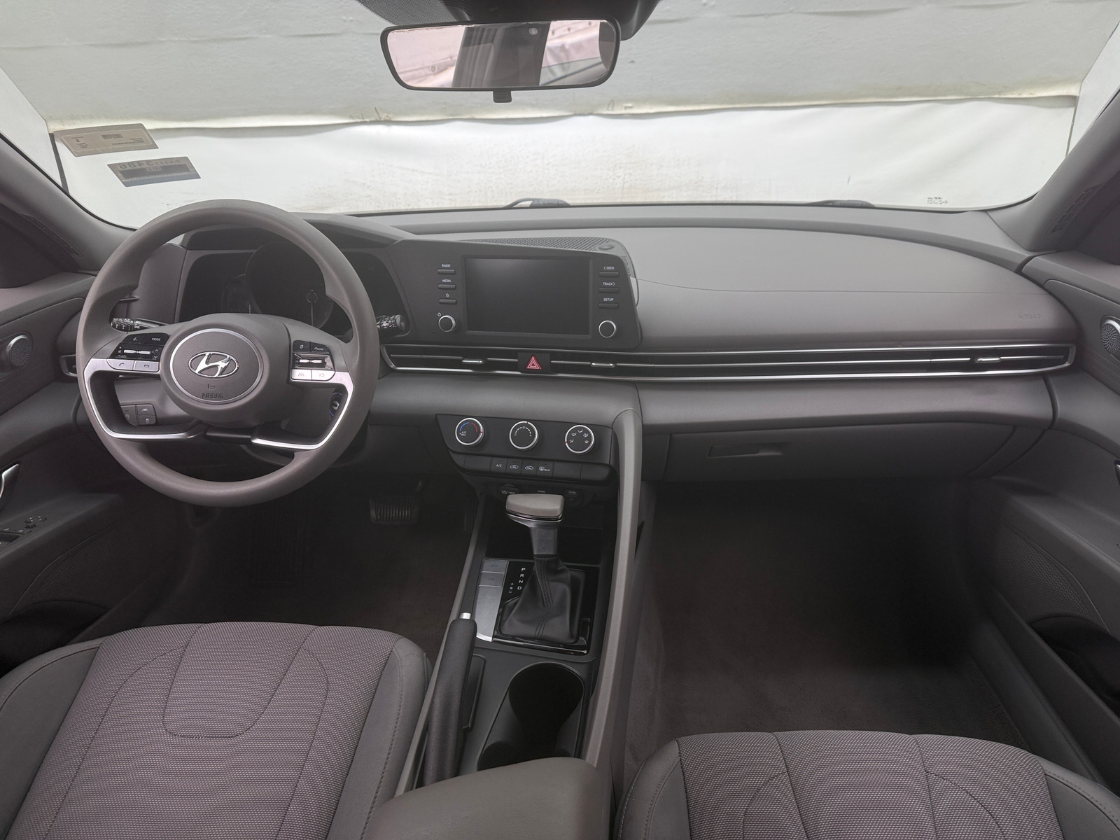 Thumbnail: 2021 Hyundai Elantra - 3