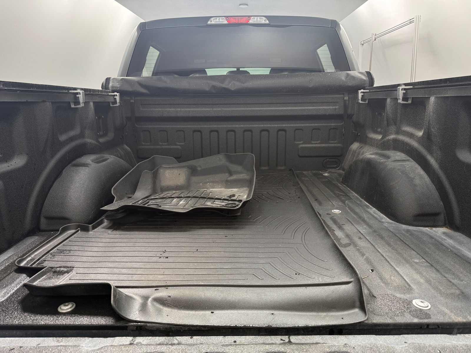 Thumbnail: 2020 Ford Econoline - 7