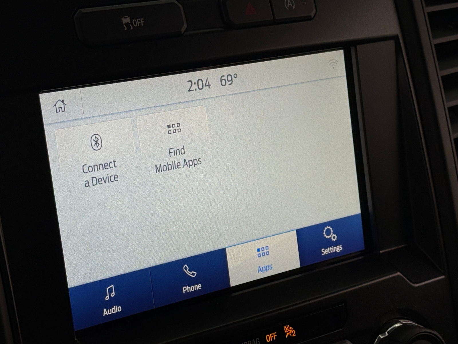 Thumbnail: 2020 Ford Econoline - 4