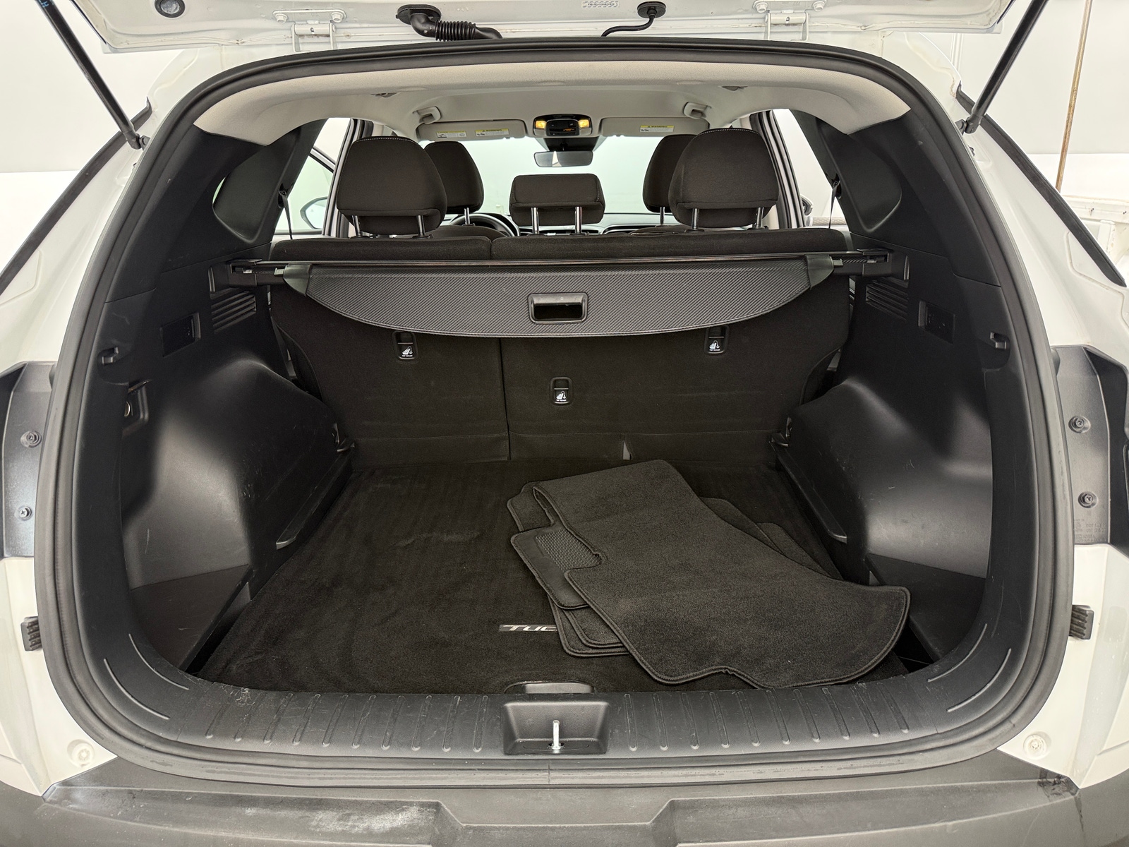 Thumbnail: 2022 Hyundai Tucson - 7