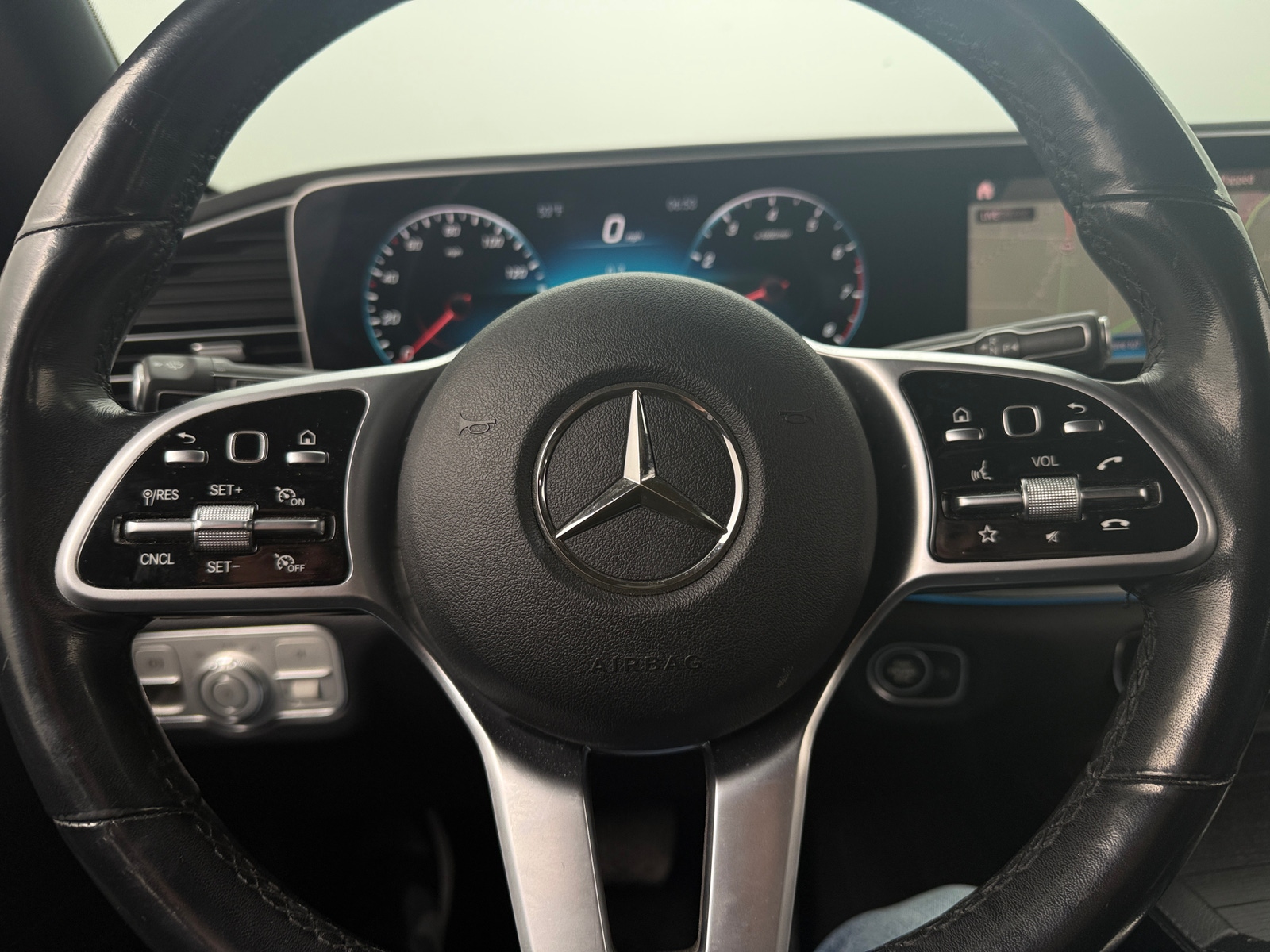 Thumbnail: 2020 Mercedes-Benz GLE - 4