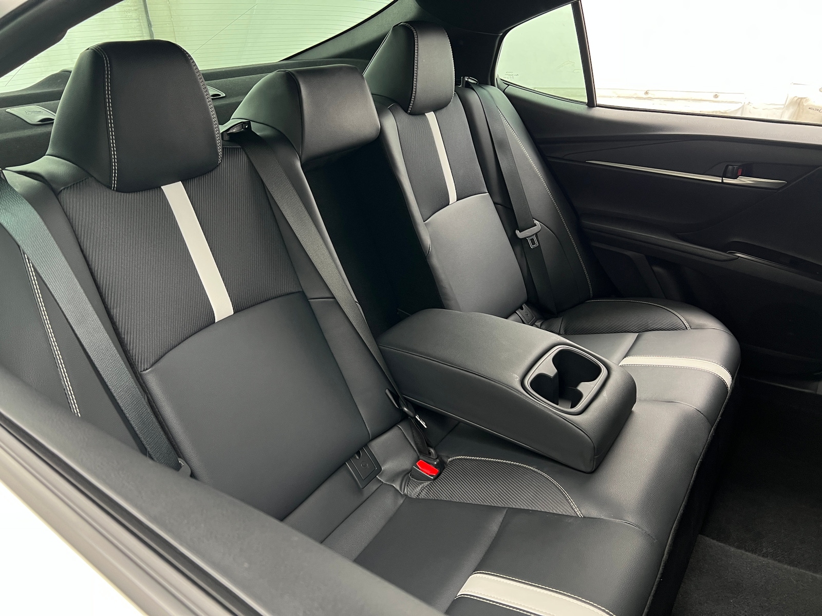 Thumbnail: 2025 Toyota Camry - 6