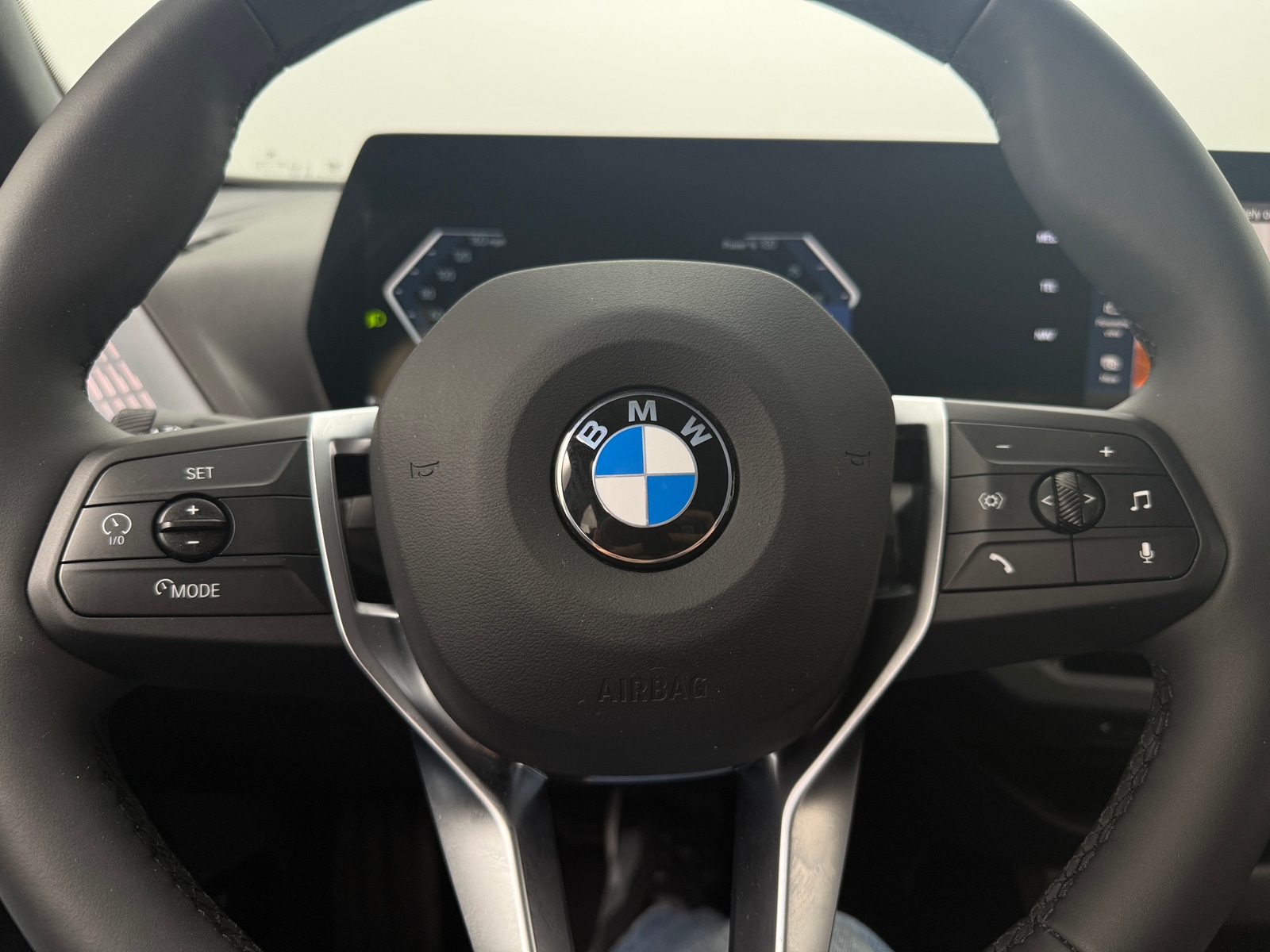 Thumbnail: 2025 BMW 2 Series - 4