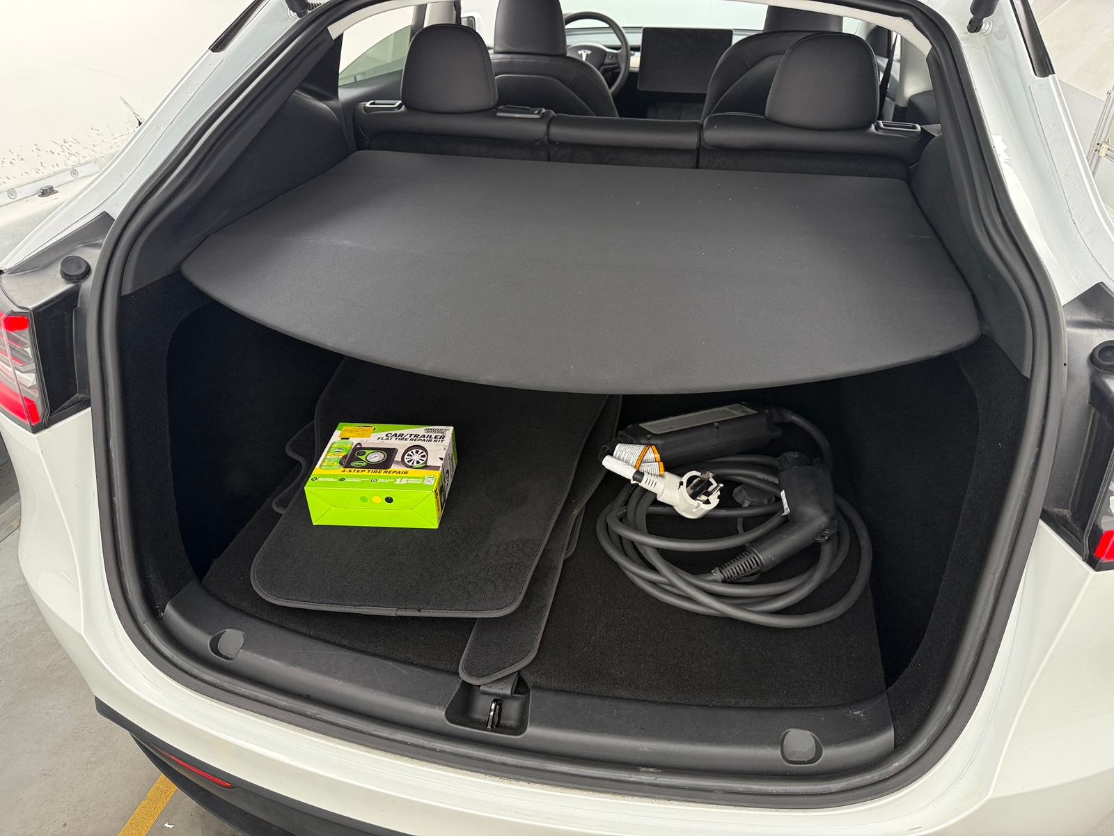 Thumbnail: 2023 Tesla Model Y - 6