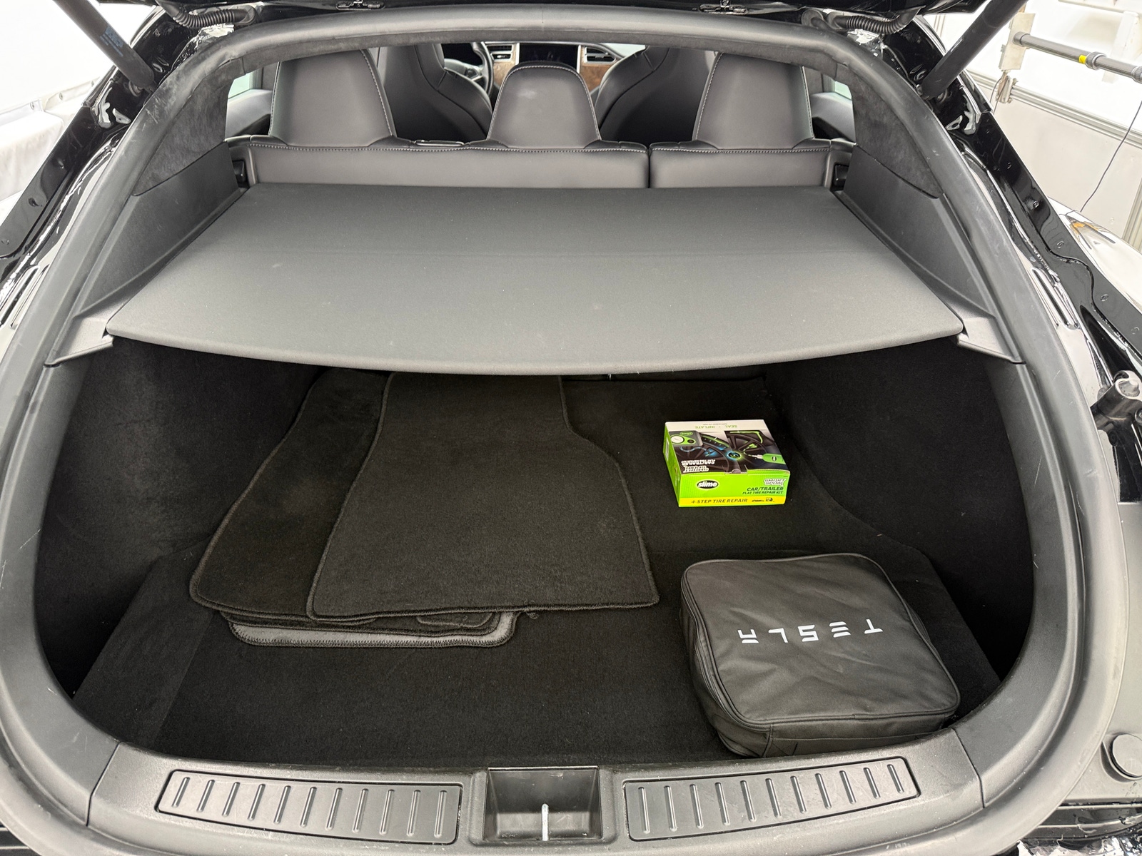 Thumbnail: 2018 Tesla Model S - 6