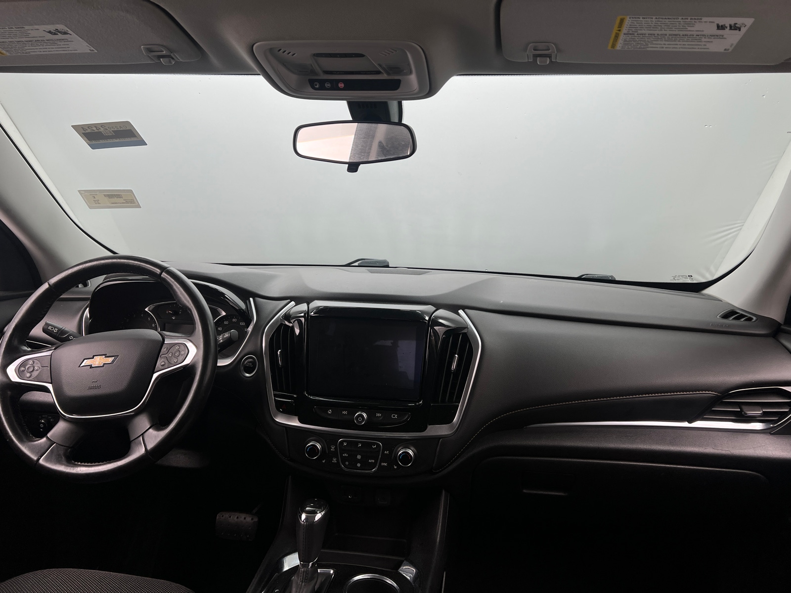 Thumbnail: 2018 Chevrolet Traverse - 3