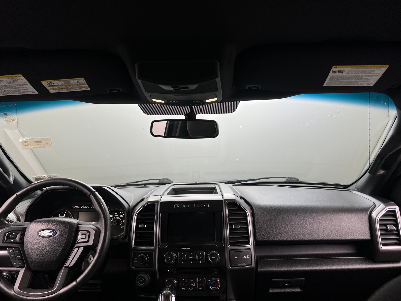 Thumbnail: 2018 Ford Econoline - 3