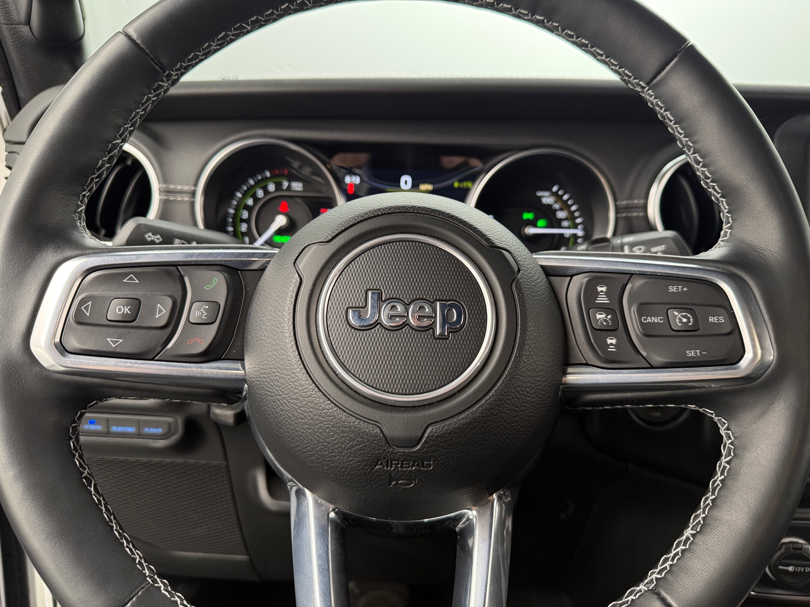 Thumbnail: 2022 Jeep Wrangler - 4