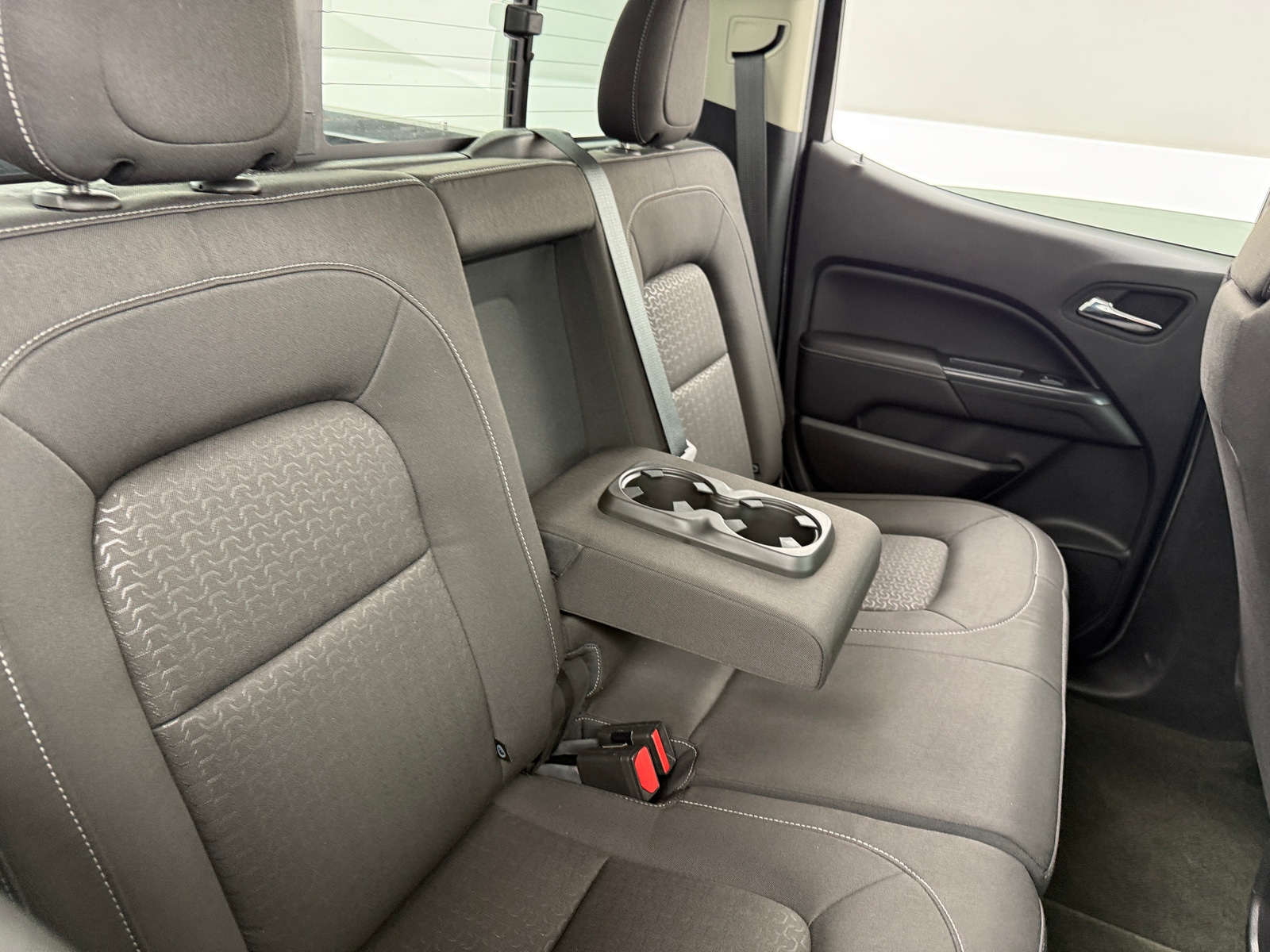 Thumbnail: 2017 GMC Canyon - 6