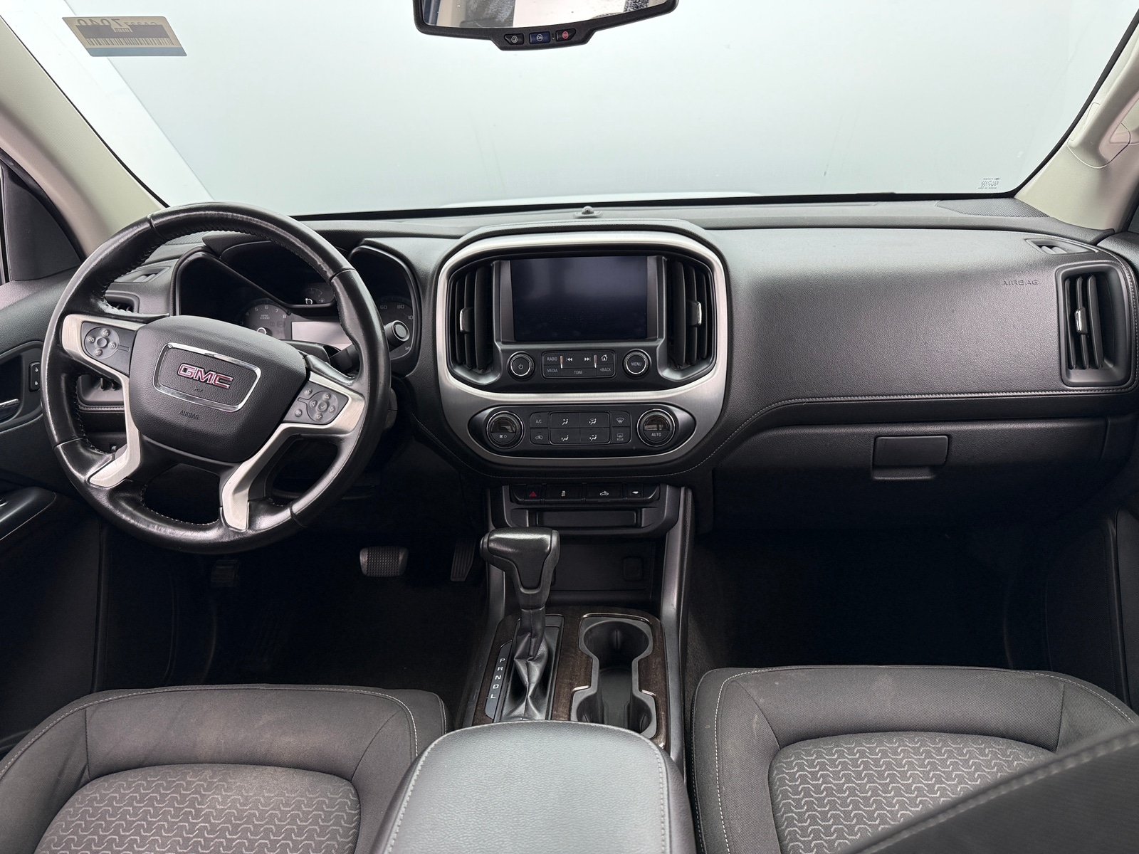 Thumbnail: 2017 GMC Canyon - 3