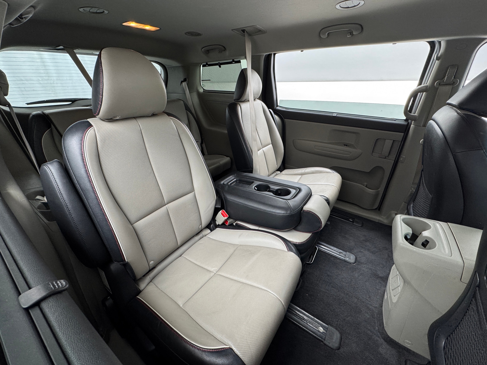 Thumbnail: 2021 Kia Sedona - 5