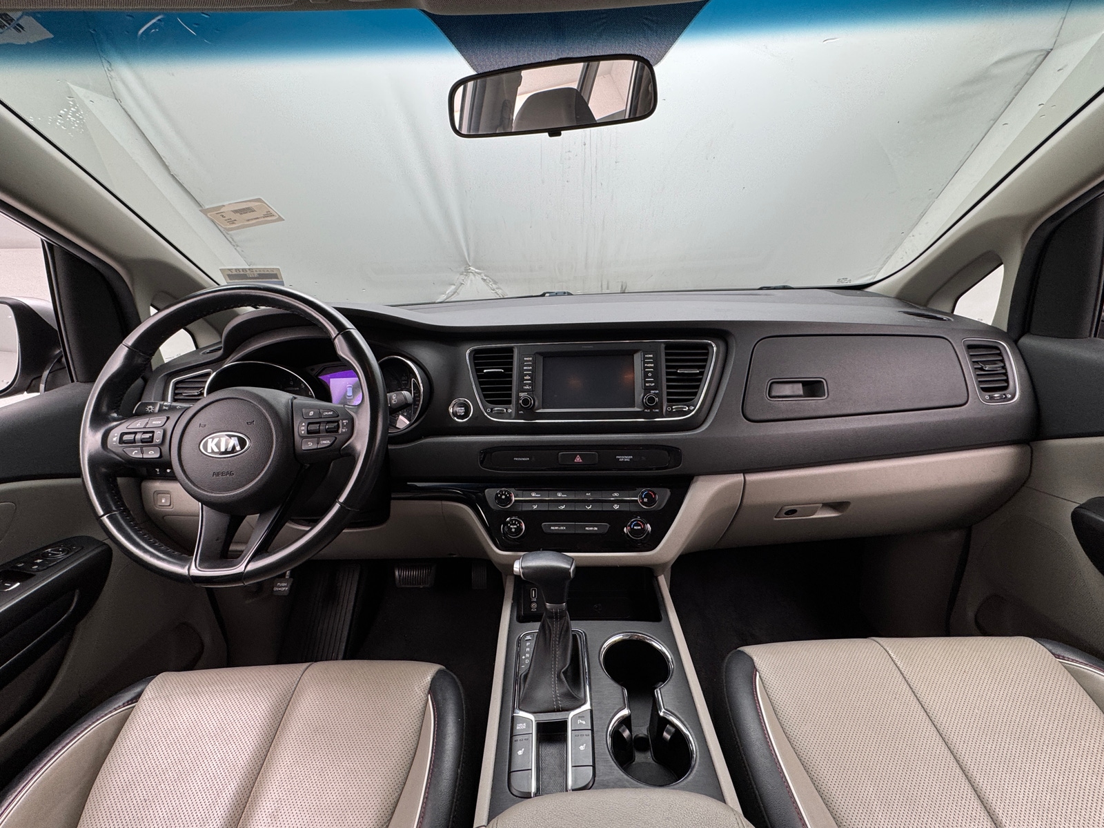 Thumbnail: 2021 Kia Sedona - 2