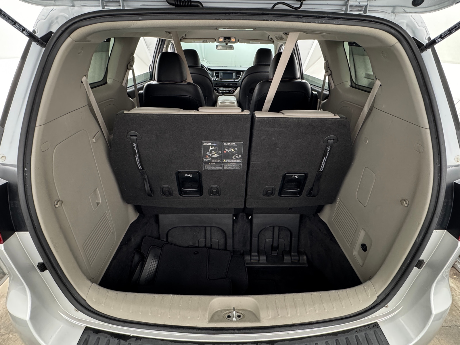 Thumbnail: 2021 Kia Sedona - 6