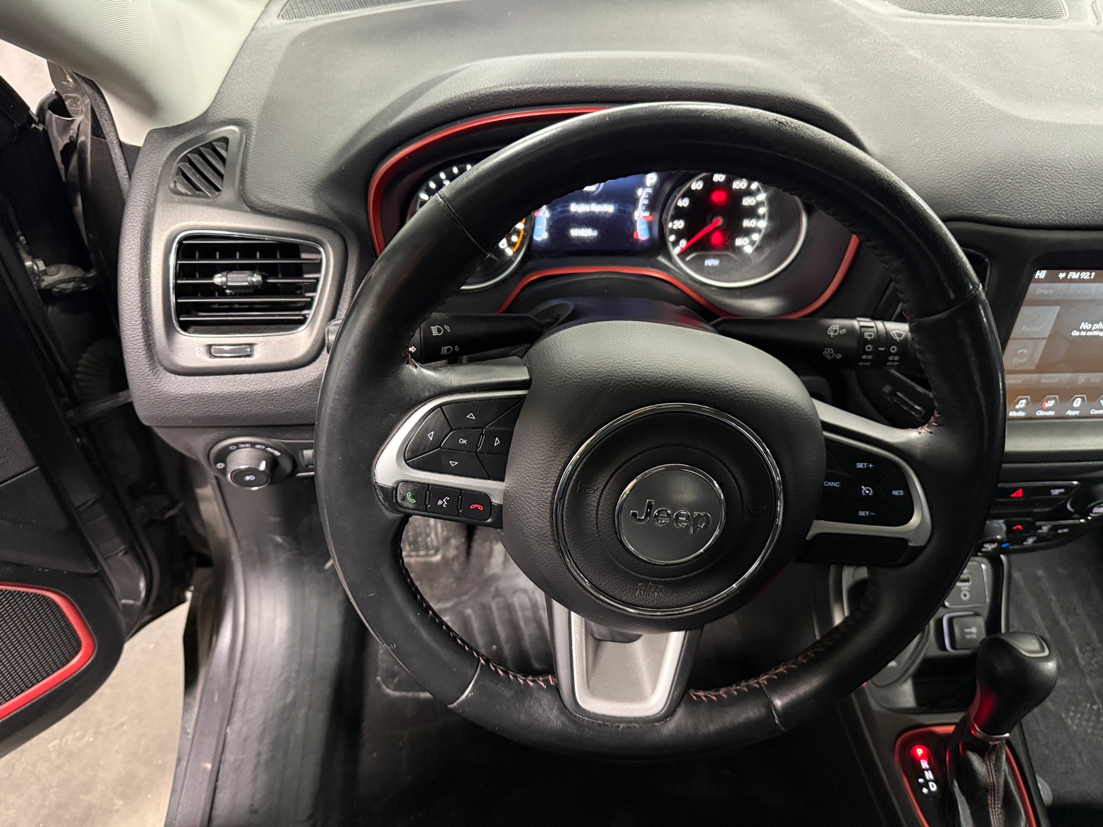 Thumbnail: 2017 Jeep Compass - 4