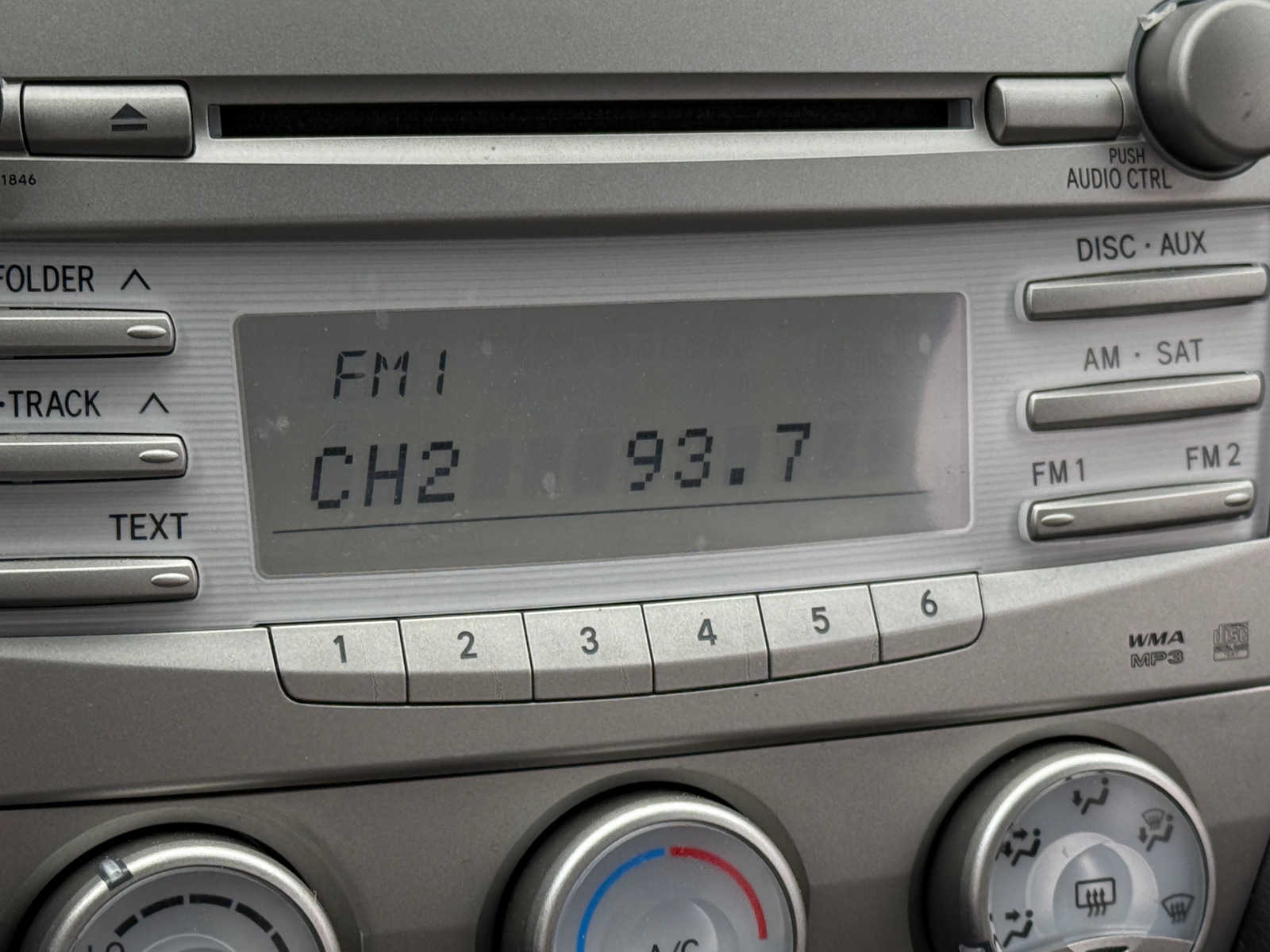 Thumbnail: 2011 Toyota Camry - 4