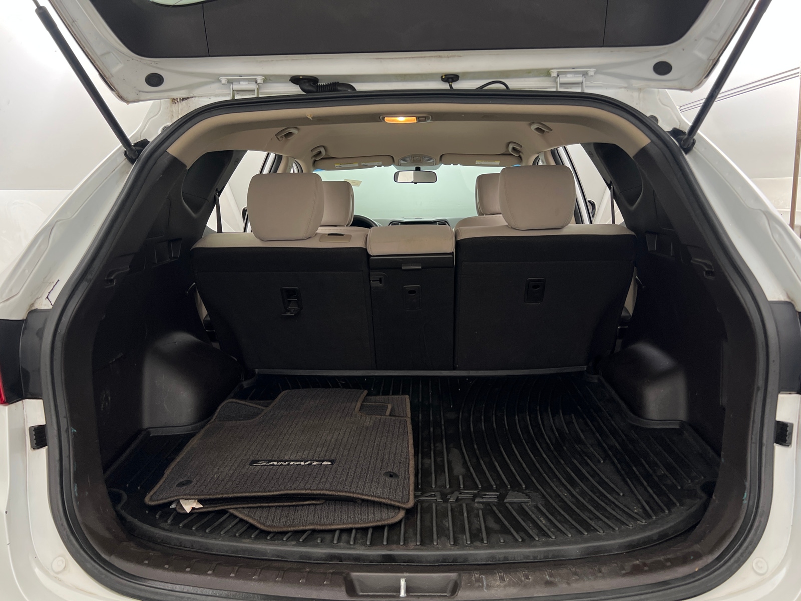 Thumbnail: 2018 Hyundai Santa Fe - 7