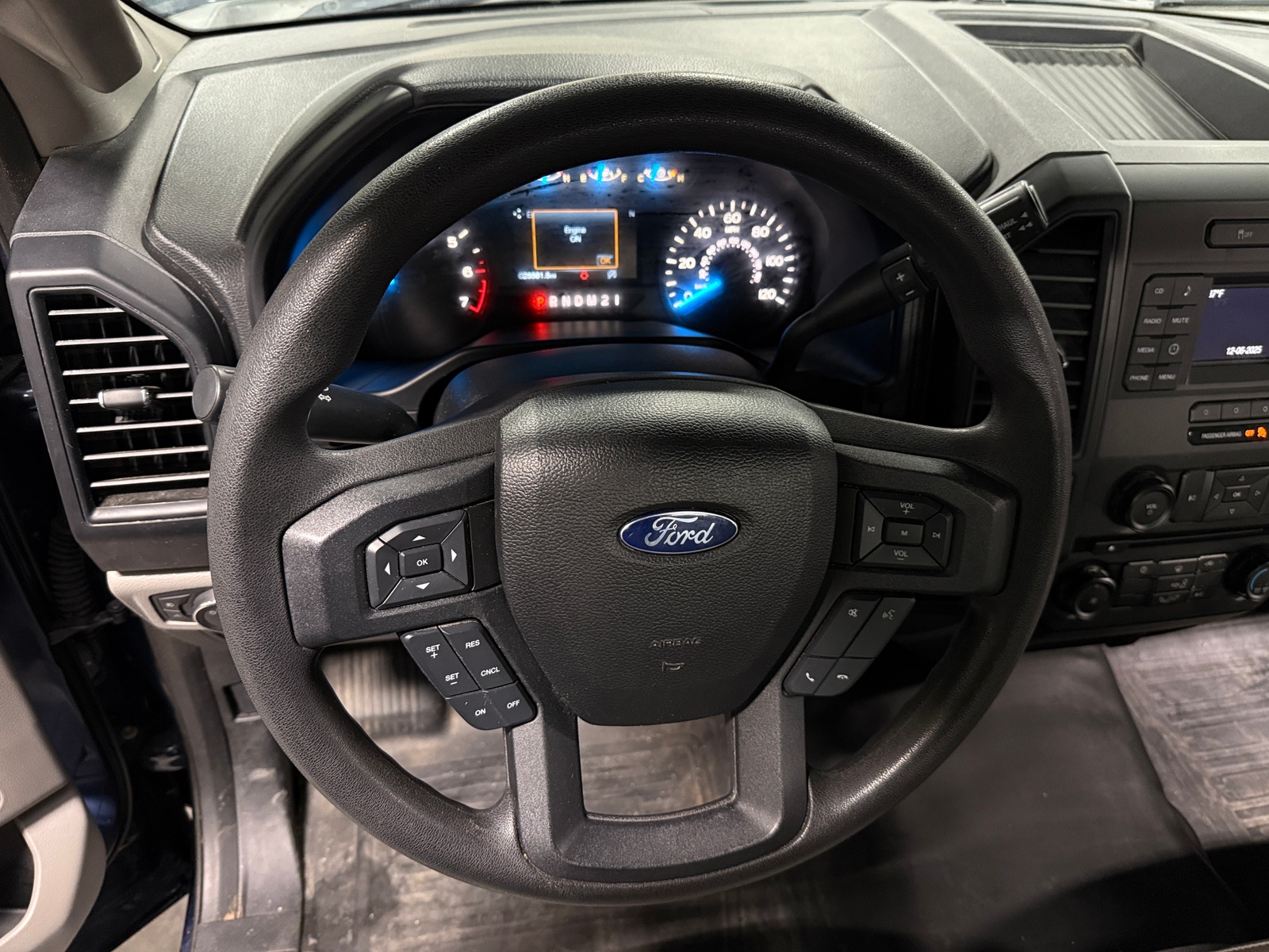 Thumbnail: 2016 Ford Econoline - 4