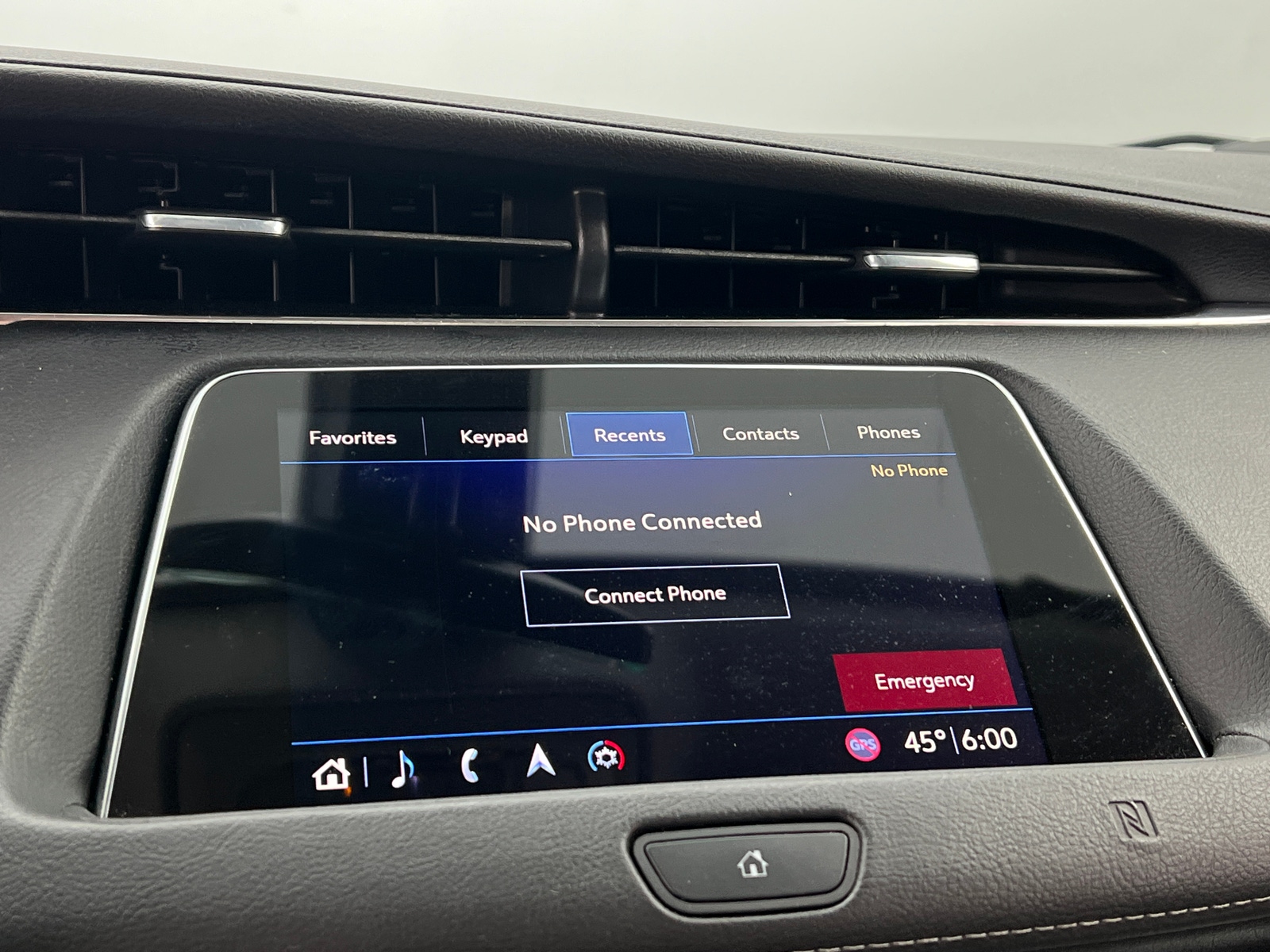 Thumbnail: 2019 Cadillac XT4 - 3