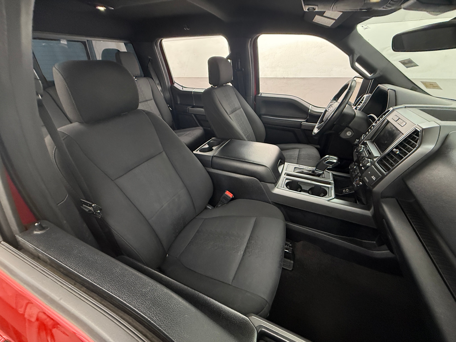 Thumbnail: 2020 Ford Econoline - 2