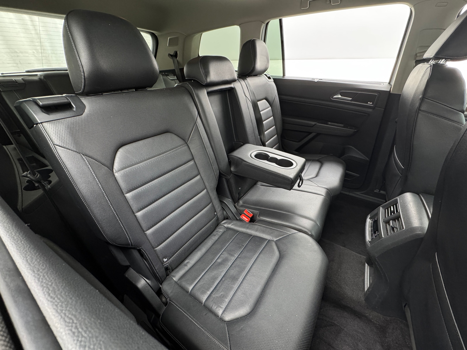 Thumbnail: 2018 Volkswagen Atlas - 5