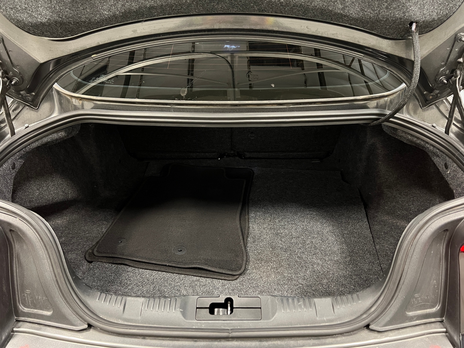 Thumbnail: 2019 Ford Mustang - 4