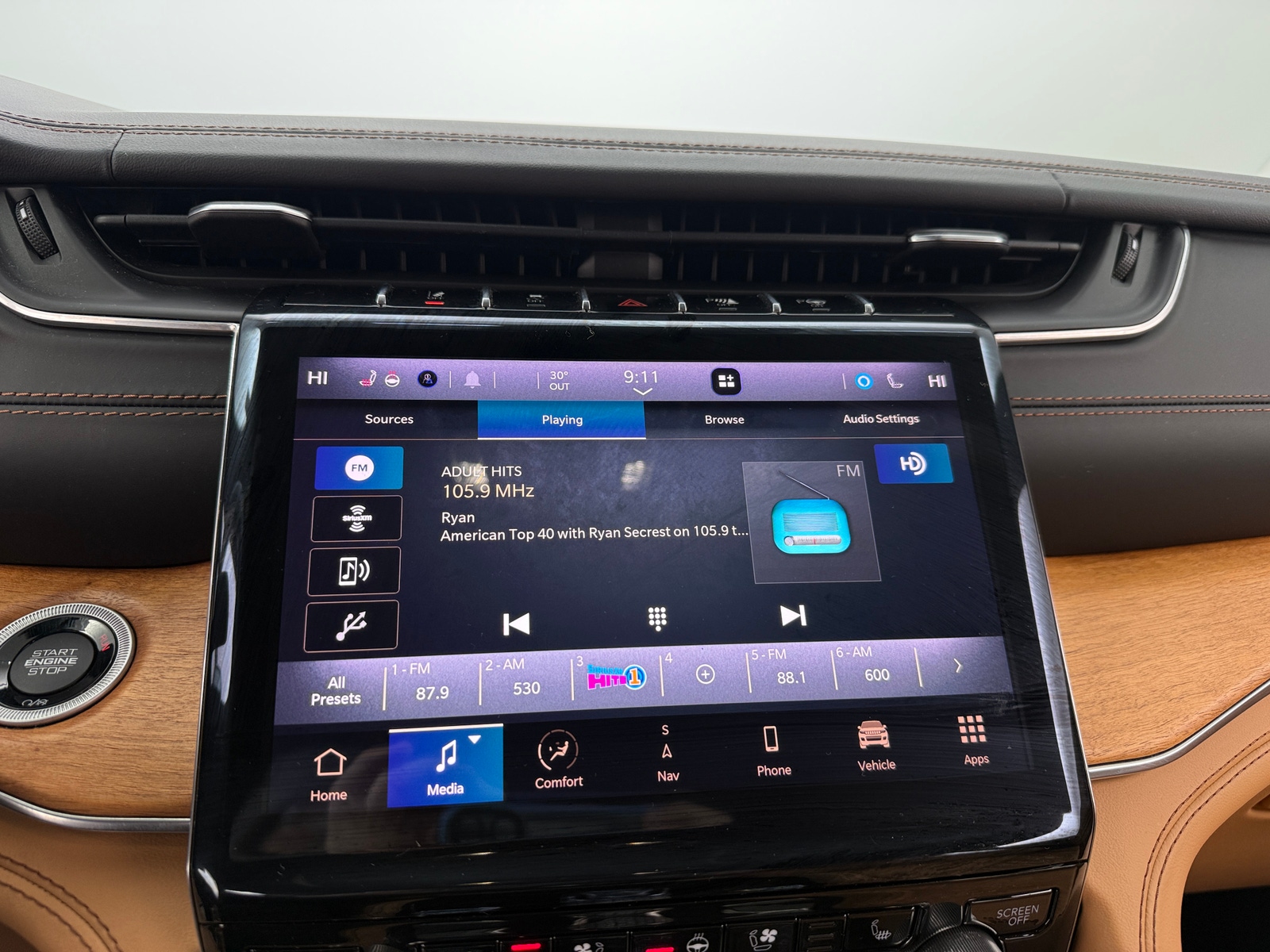 Thumbnail: 2021 Jeep Grand Cherokee L - 3