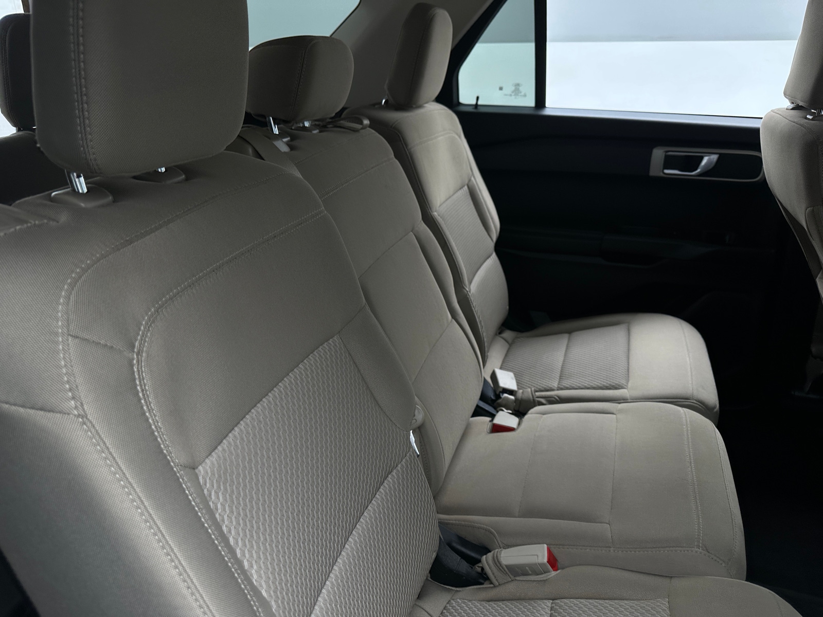 Thumbnail: 2021 Ford Explorer - 6