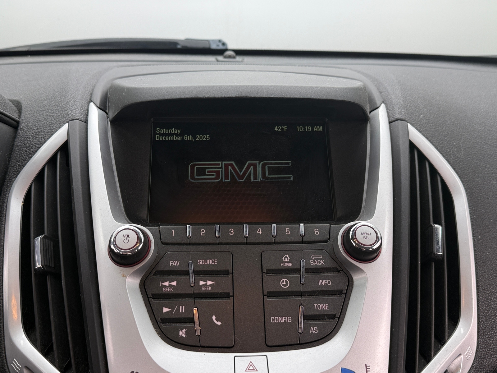 Thumbnail: 2017 GMC Terrain - 4