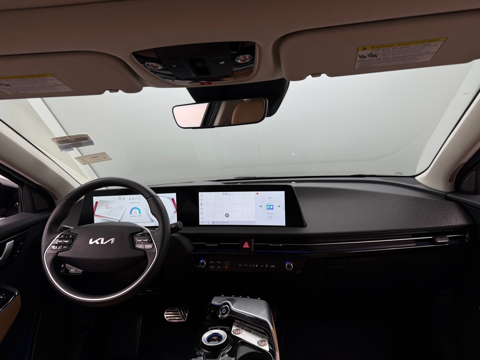 Thumbnail: 2023 Kia EV6 - 2