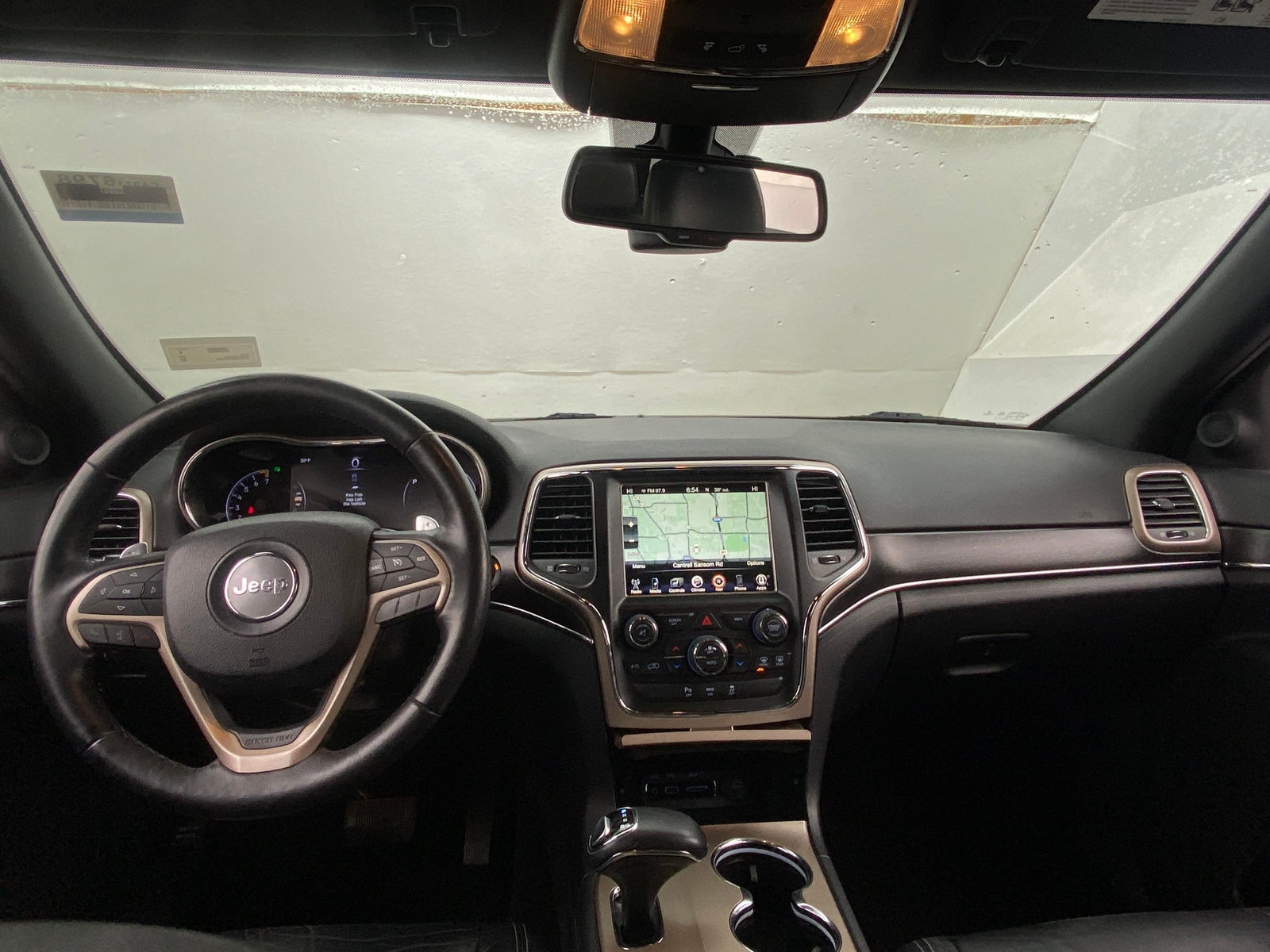 Thumbnail: 2015 Jeep Grand Cherokee - 2