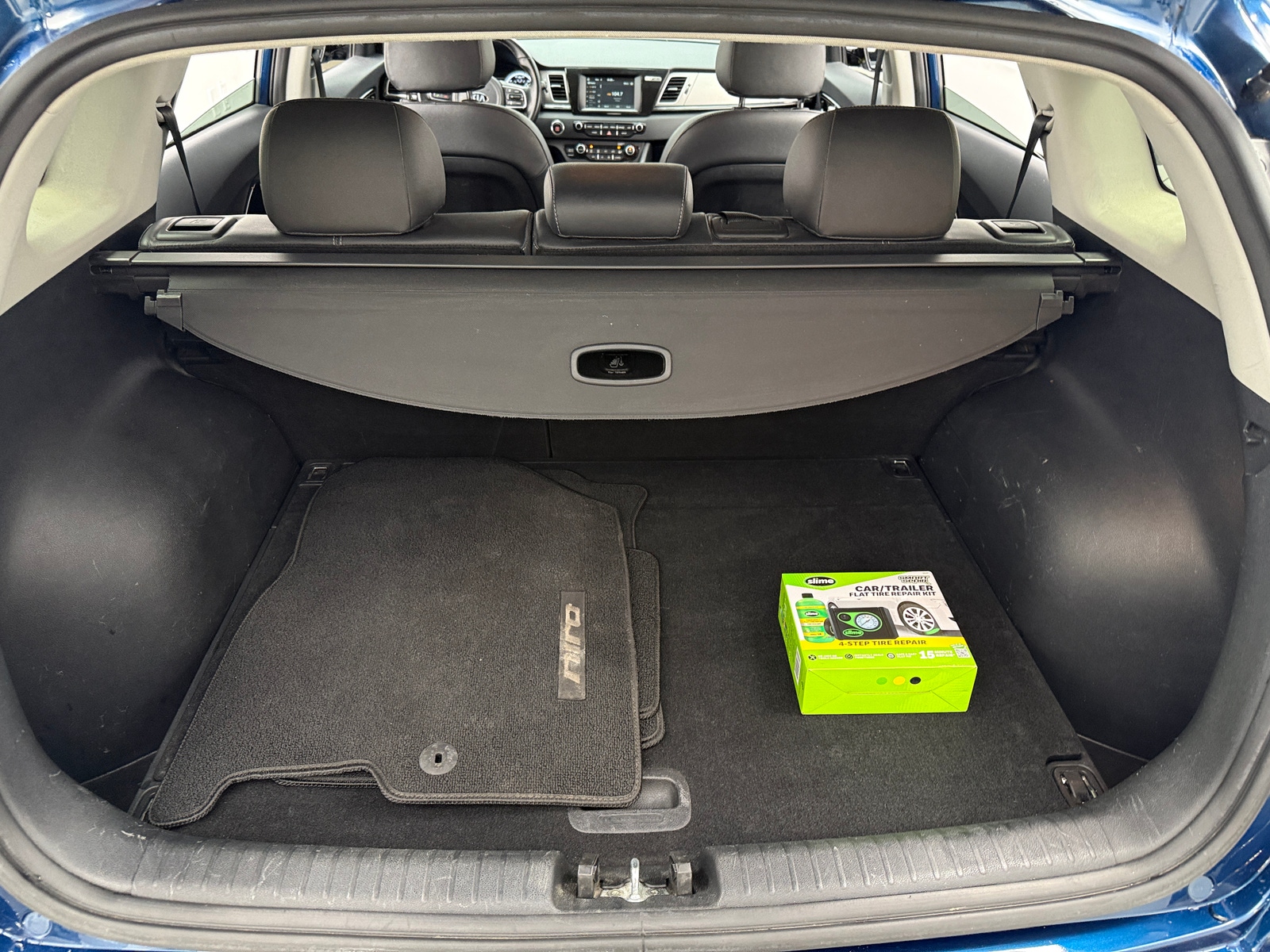 Thumbnail: 2019 Kia Niro - 6