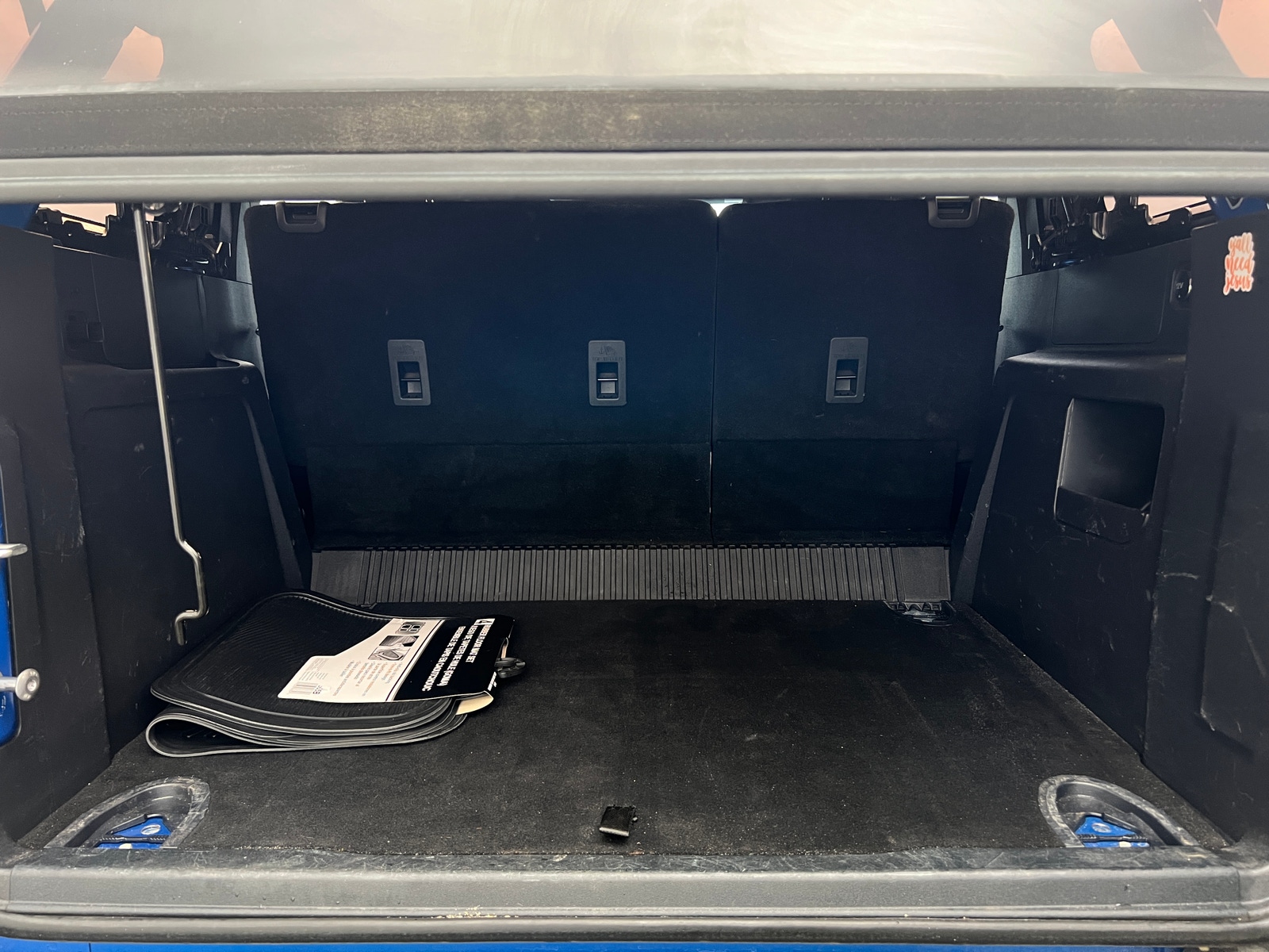 Thumbnail: 2021 Ford Bronco - 7