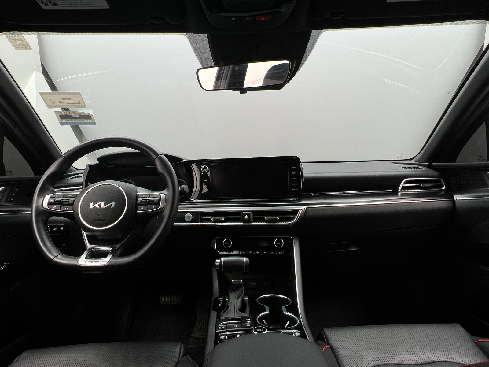 Thumbnail: 2024 Kia K5 - 2