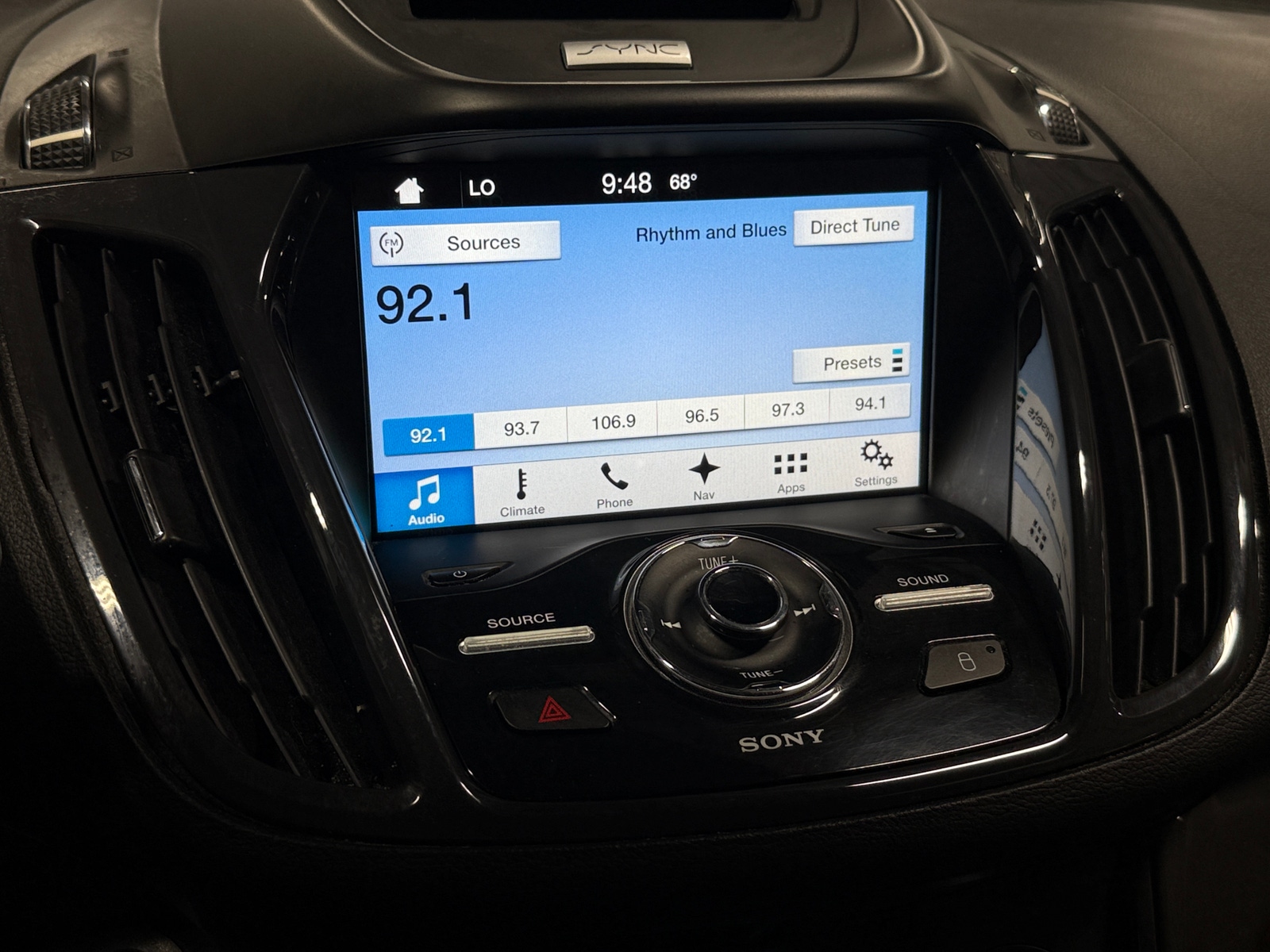 Thumbnail: 2016 Ford Escape - 3