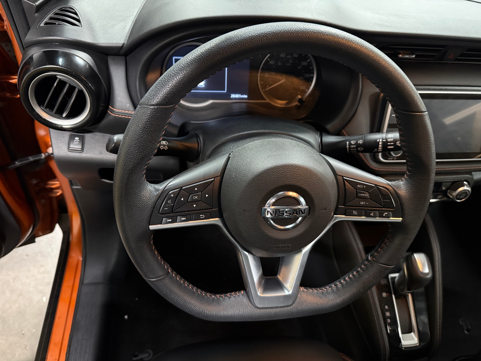 Thumbnail: 2019 Nissan Kicks - 4