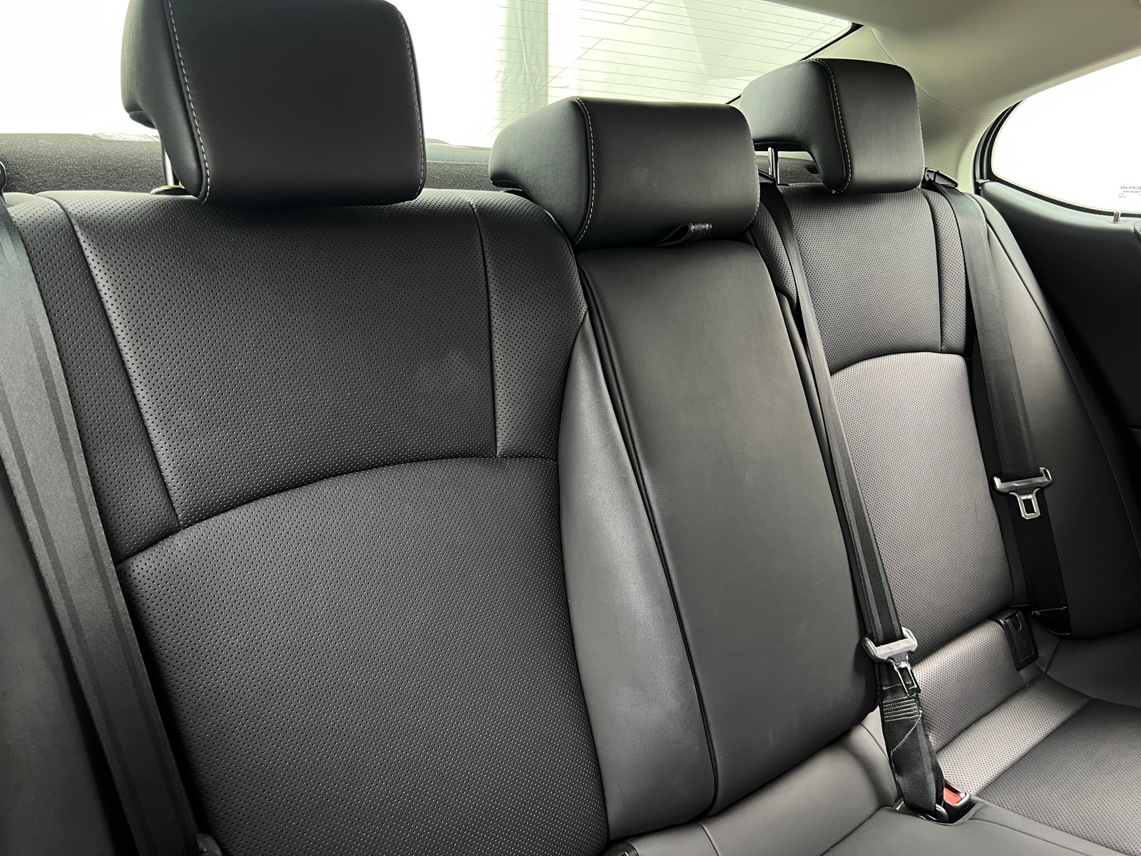 Thumbnail: 2020 Lexus ES - 5