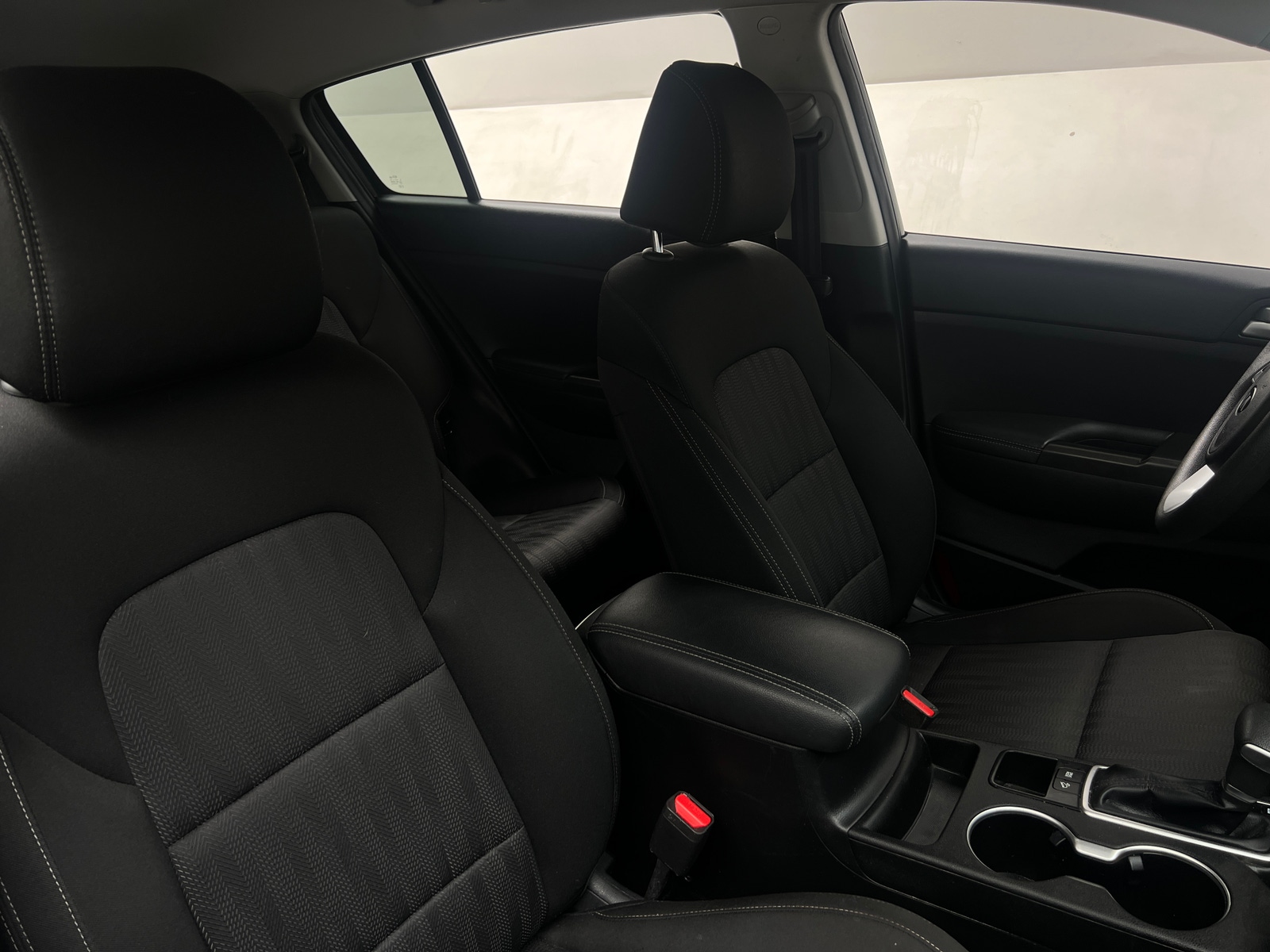 Thumbnail: 2022 Kia Sportage - 2