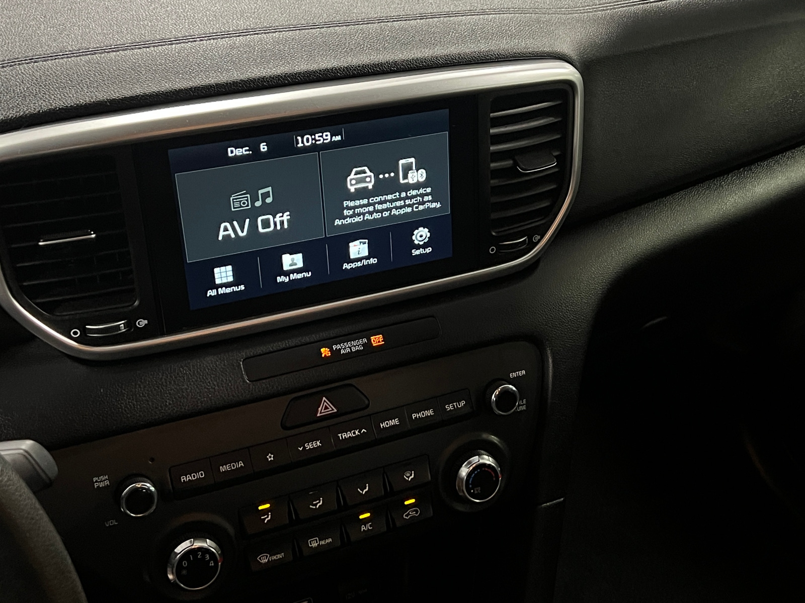 Thumbnail: 2022 Kia Sportage - 4