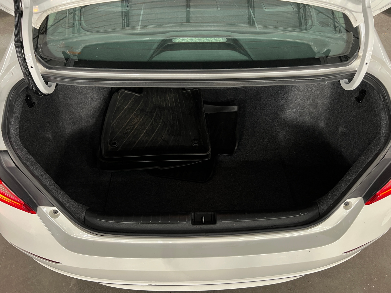 Thumbnail: 2020 Honda Accord - 7