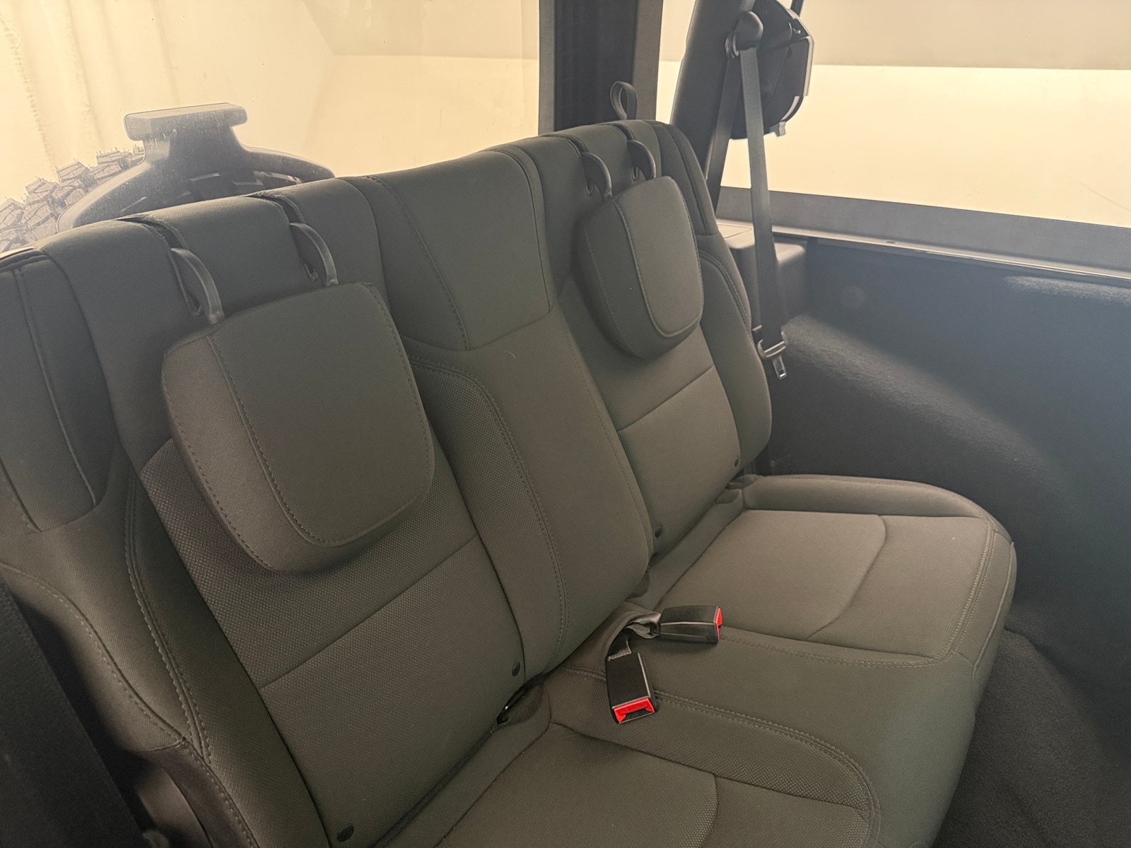 Thumbnail: 2021 Jeep Wrangler - 6