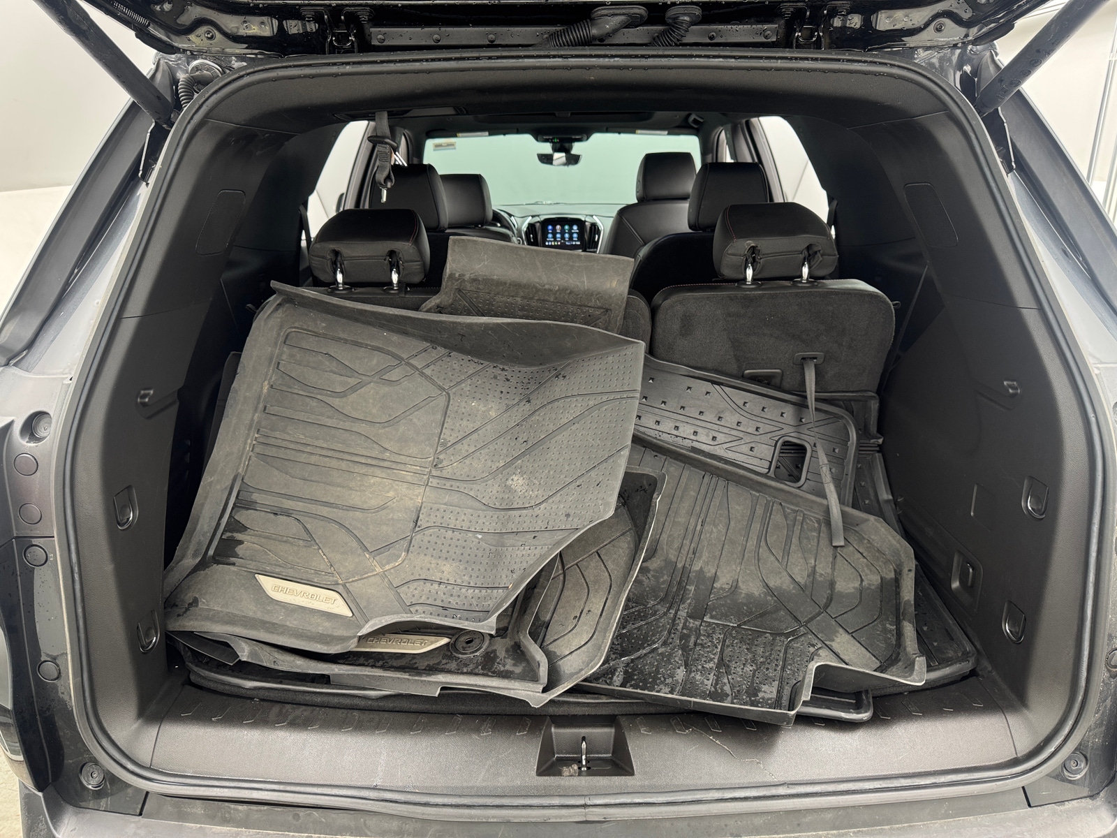 Thumbnail: 2023 Chevrolet Traverse - 6