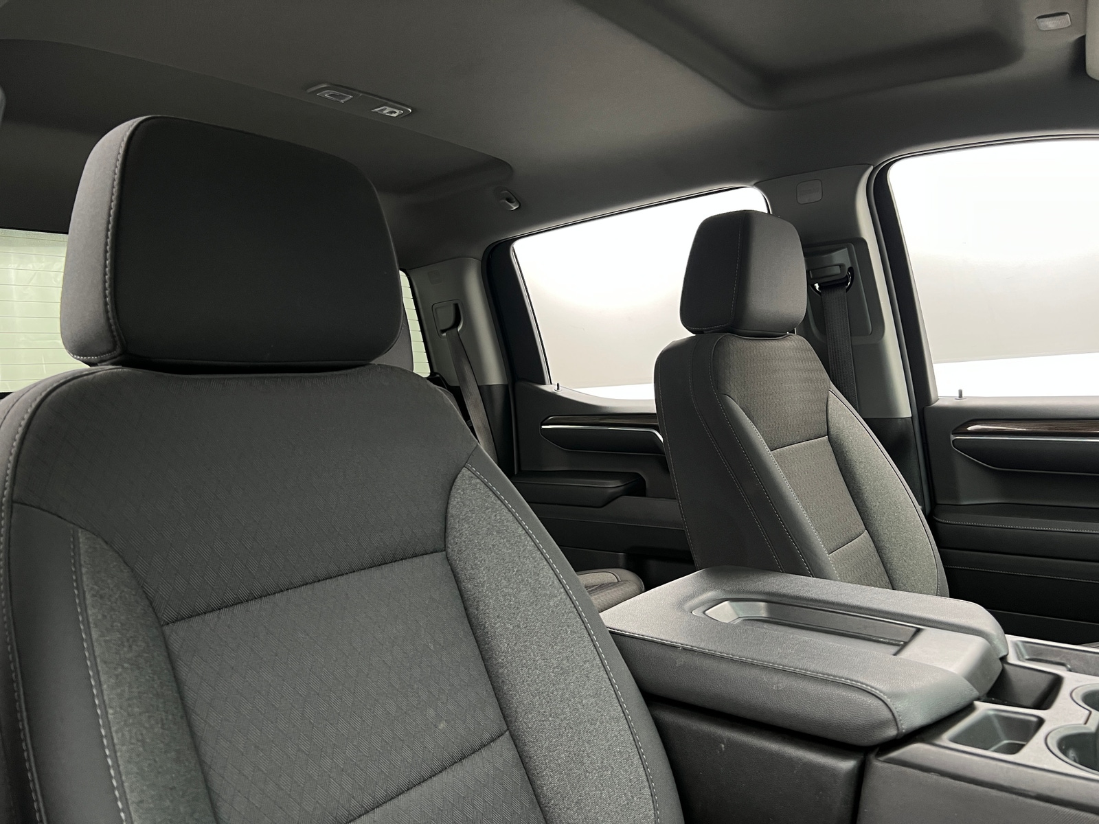 Thumbnail: 2024 Chevrolet Silverado 1500 - 2