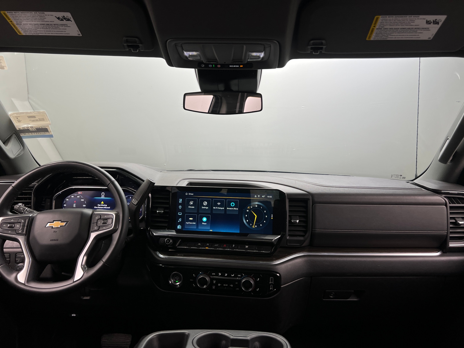 Thumbnail: 2024 Chevrolet Silverado 1500 - 3