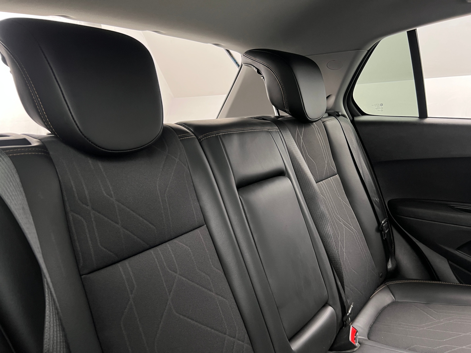 Thumbnail: 2020 Chevrolet Trax - 6