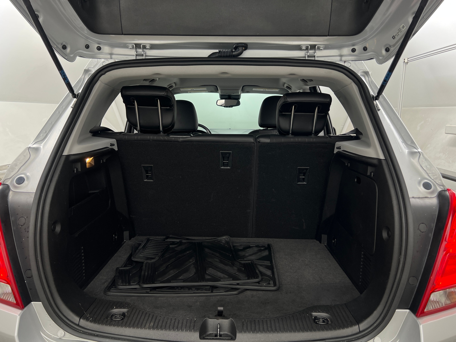 Thumbnail: 2020 Chevrolet Trax - 7