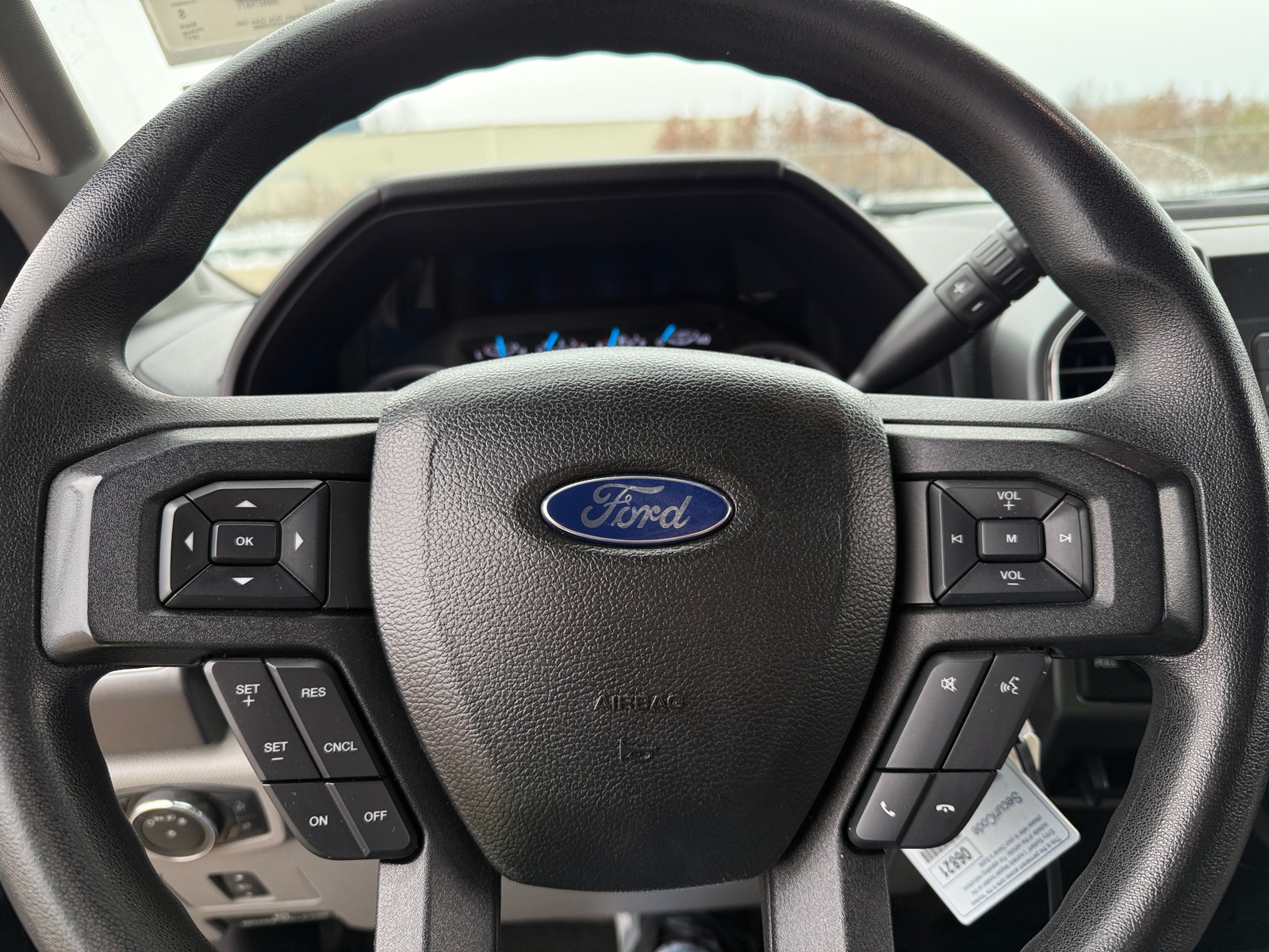 Thumbnail: 2017 Ford Econoline - 5