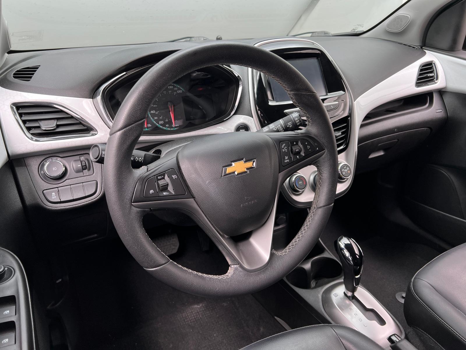 Thumbnail: 2017 Chevrolet Spark - 4